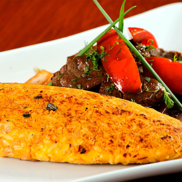 TACU-TACU-LOMO-SALTADO